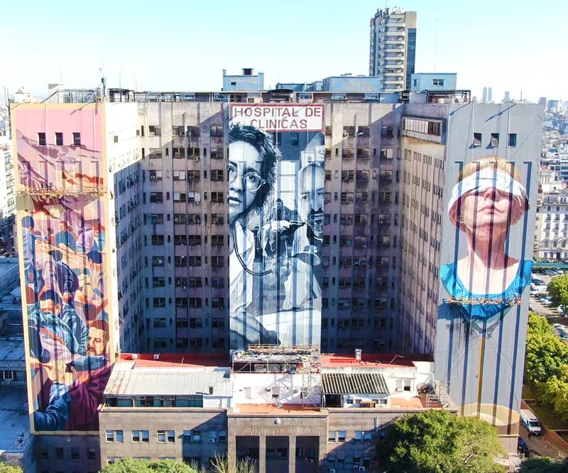 Frente del Hospital de Clínicas "José de San Martín"