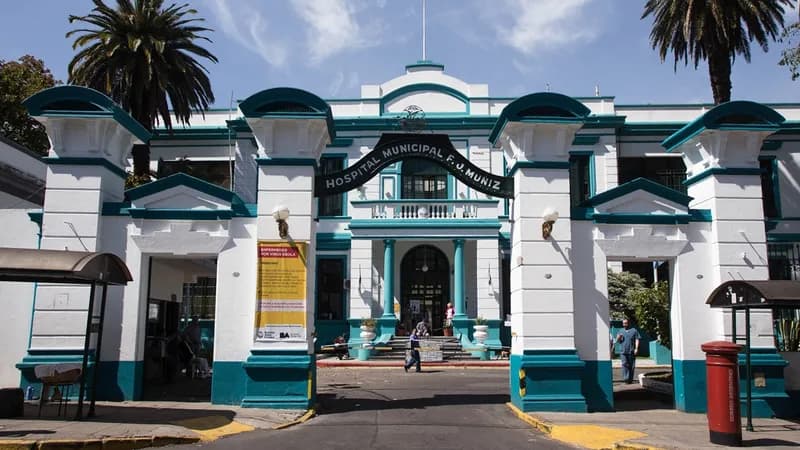 Frente del Hospital de Infecciosas "Dr. Francisco Javier Muñiz"